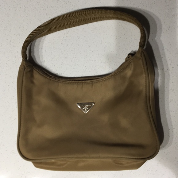 prada bag tan